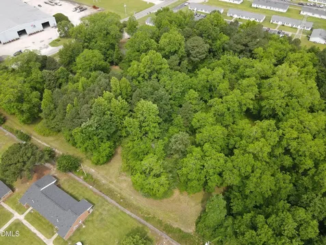 1708-1710 London Church Road NE Wilson NC 27893