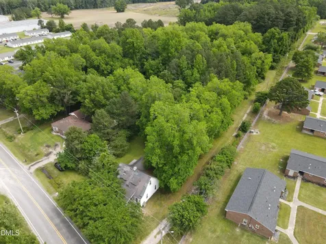 1708-1710 London Church Road NE Wilson NC 27893