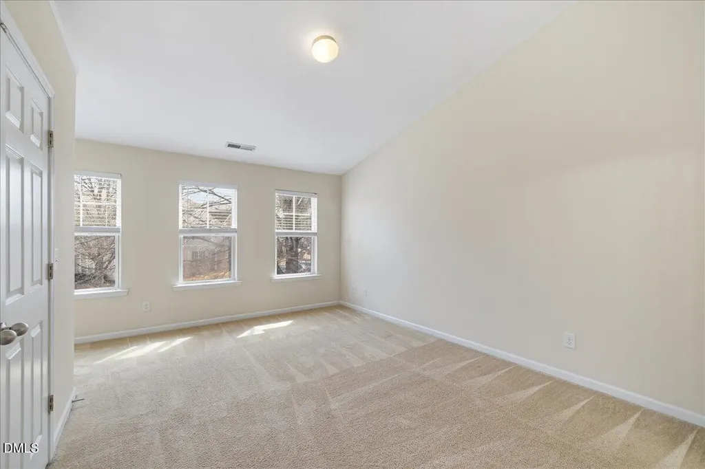 3004 Berkeley Springs Place Raleigh NC 27616