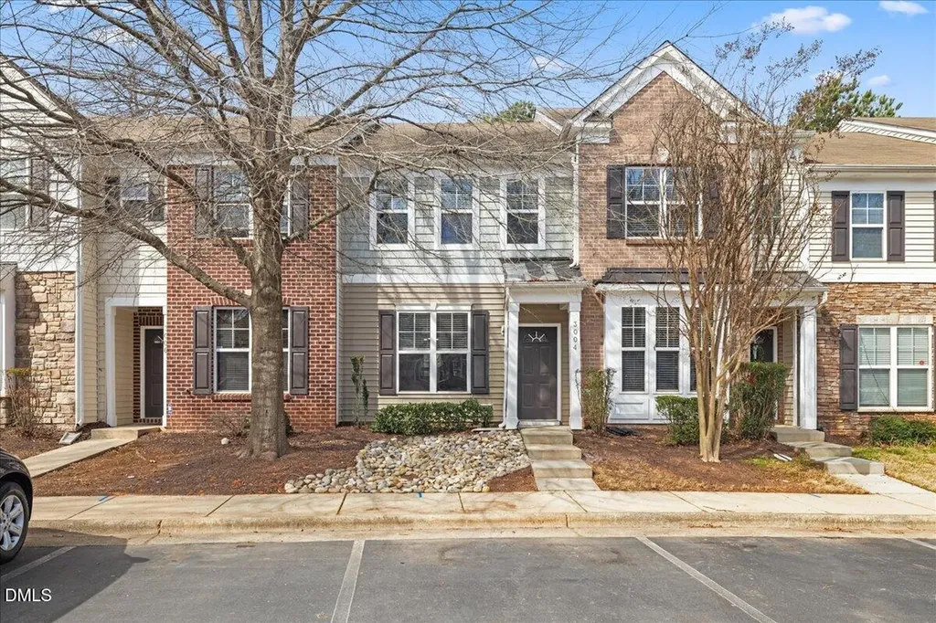 3004 Berkeley Springs Place Raleigh NC 27616