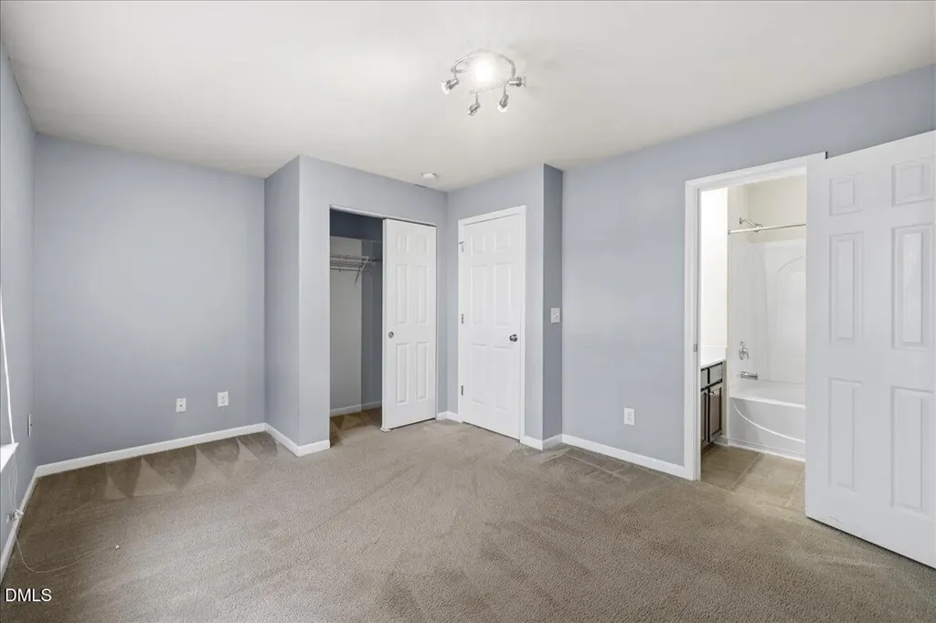 3004 Berkeley Springs Place Raleigh NC 27616