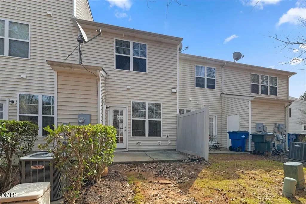 3004 Berkeley Springs Place Raleigh NC 27616