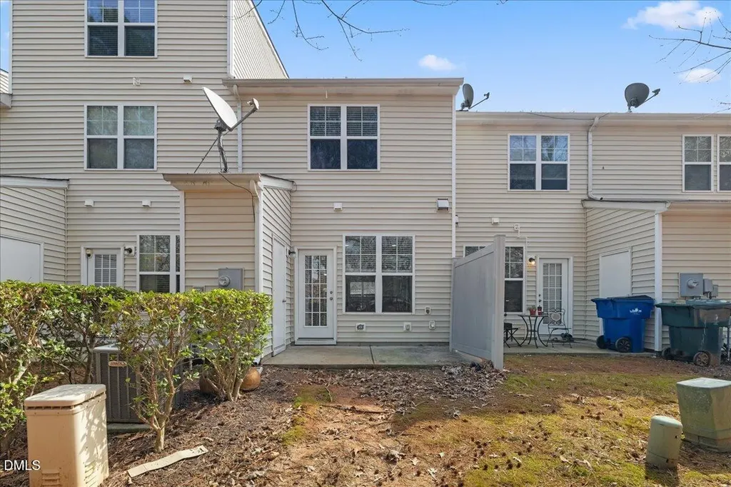 3004 Berkeley Springs Place Raleigh NC 27616