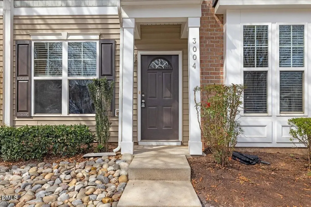3004 Berkeley Springs Place Raleigh NC 27616