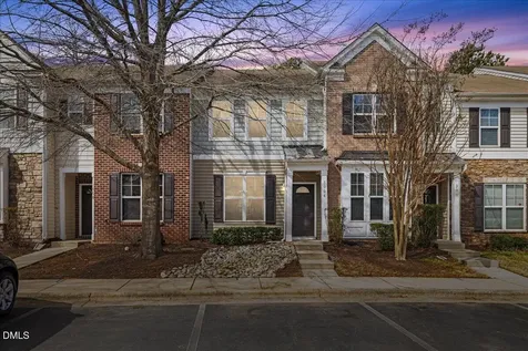 3004 Berkeley Springs Place Raleigh NC 27616