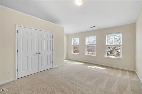 3004 Berkeley Springs Place Raleigh NC 27616