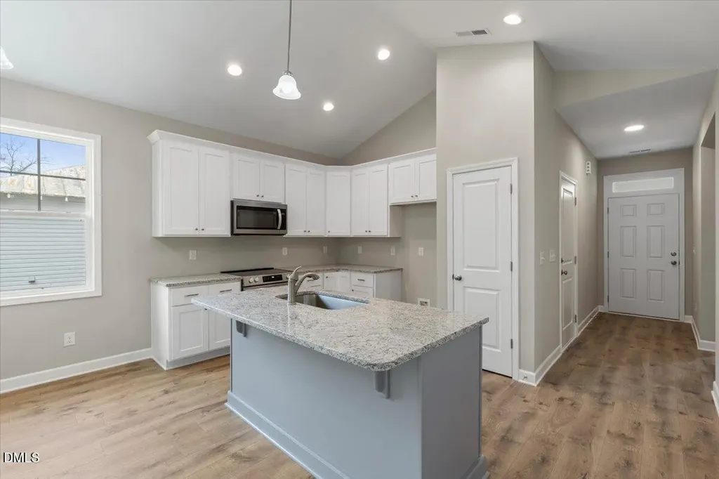 271 Mcneil Circle Dunn NC 28334