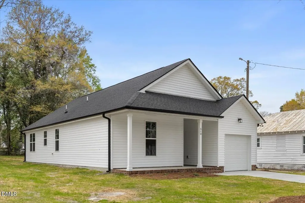 271 Mcneil Circle Dunn NC 28334