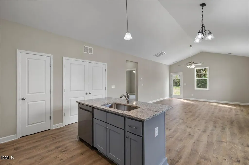 271 Mcneil Circle Dunn NC 28334