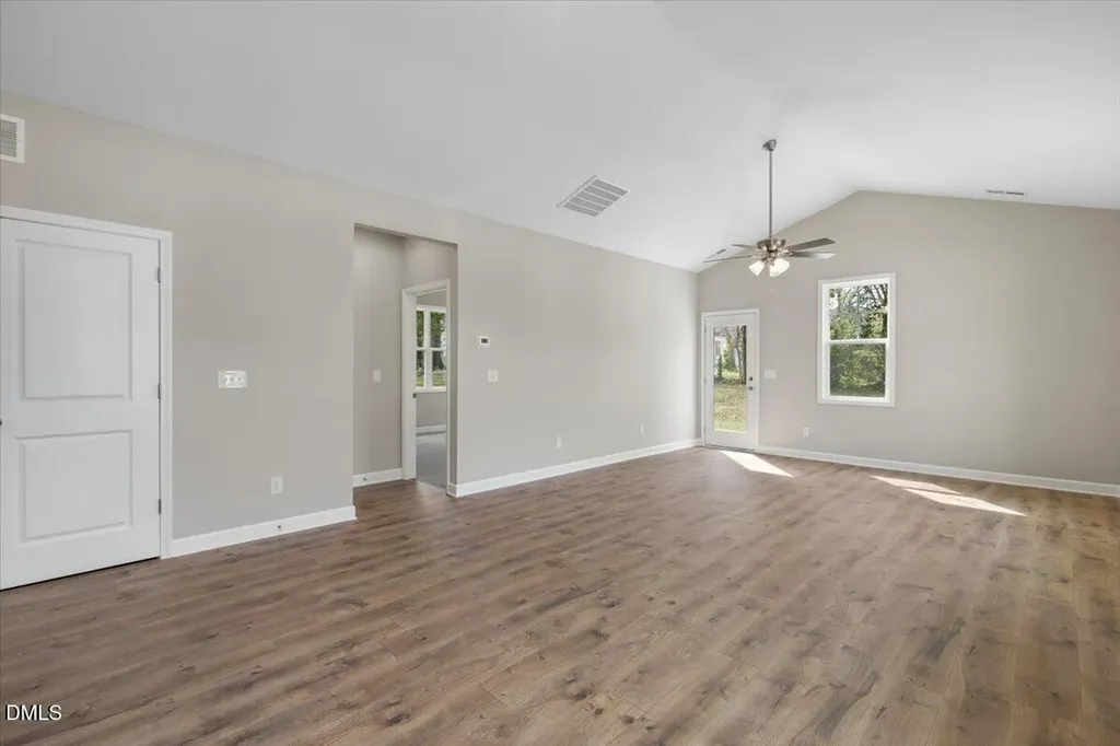 271 Mcneil Circle Dunn NC 28334