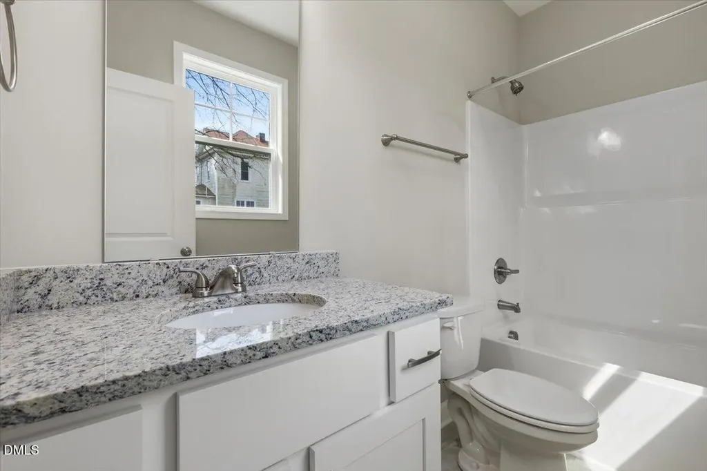 271 Mcneil Circle Dunn NC 28334