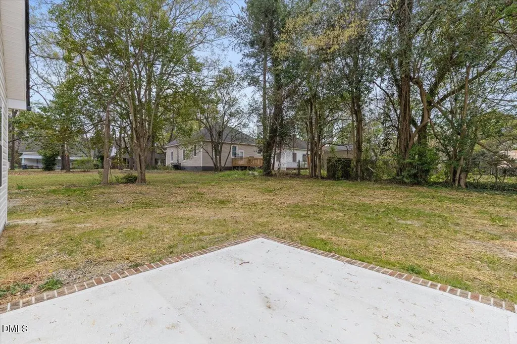 271 Mcneil Circle Dunn NC 28334