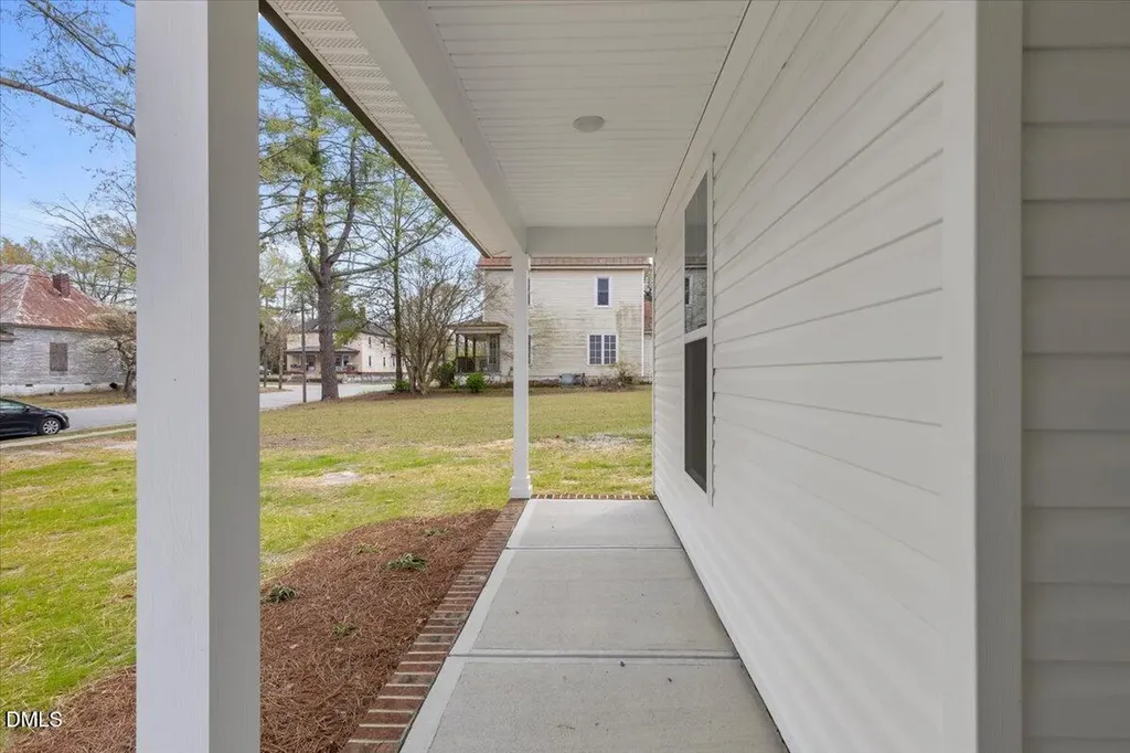 271 Mcneil Circle Dunn NC 28334