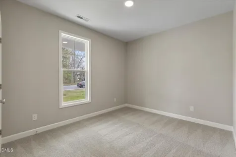 271 Mcneil Circle Dunn NC 28334