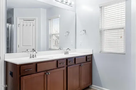 3945 White Kestrel Drive Raleigh NC 27616