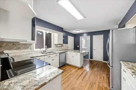 5004 Cardinal Circle Sanford NC 27332
