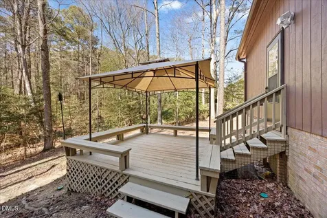 5004 Cardinal Circle Sanford NC 27332