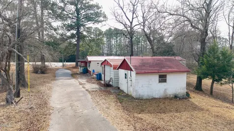 3052 Nc-210 Lillington NC 27546