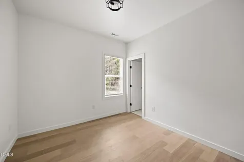 2811 Wilcox Place Raleigh NC 27607