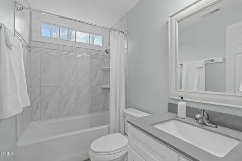 8132 Robincrest Court Fuquay Varina NC 27526