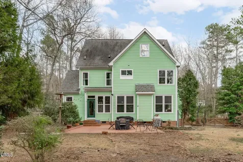 8132 Robincrest Court Fuquay Varina NC 27526