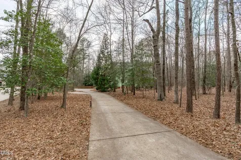 8132 Robincrest Court Fuquay Varina NC 27526