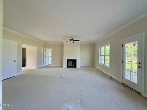 7637 Sweetwater Drive Nashville NC 27856
