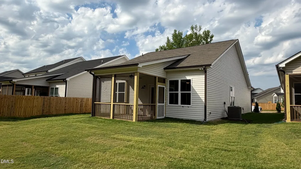 386 Bluejay Street Clayton NC 27520