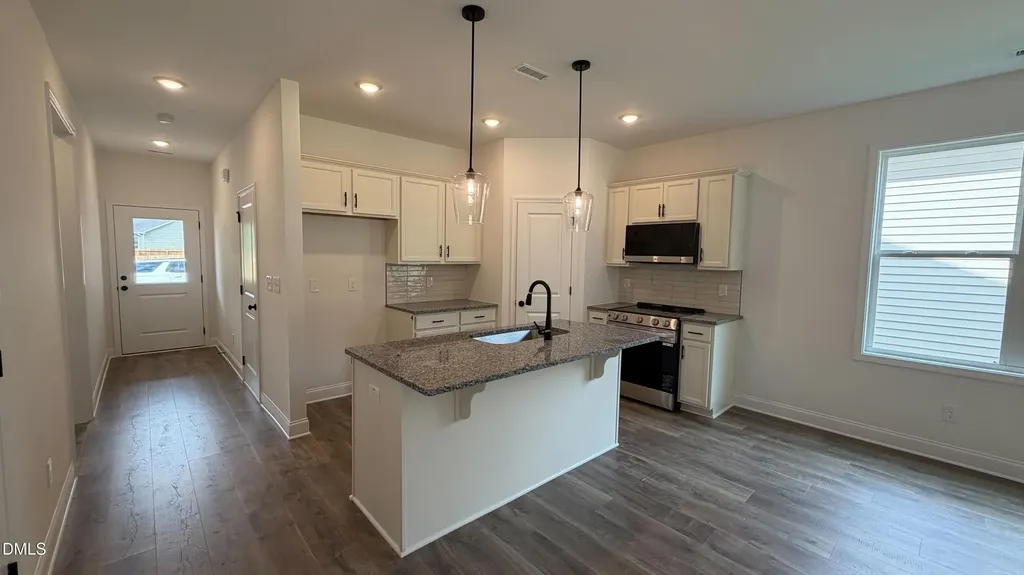 386 Bluejay Street Clayton NC 27520
