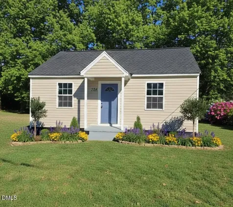 524 Avon Avenue Burlington NC 27215