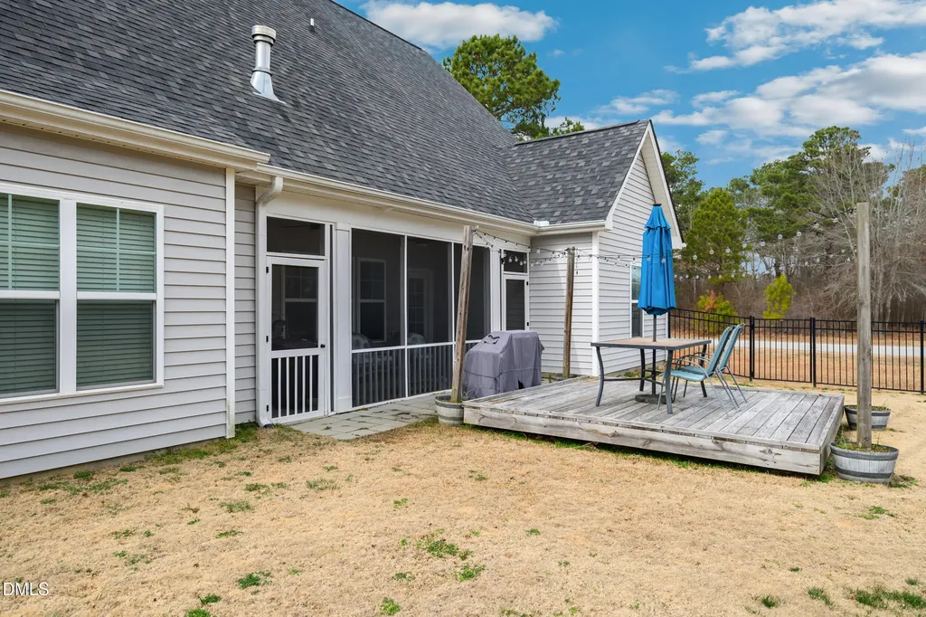 42 Saltwater Cove Clayton NC 27520