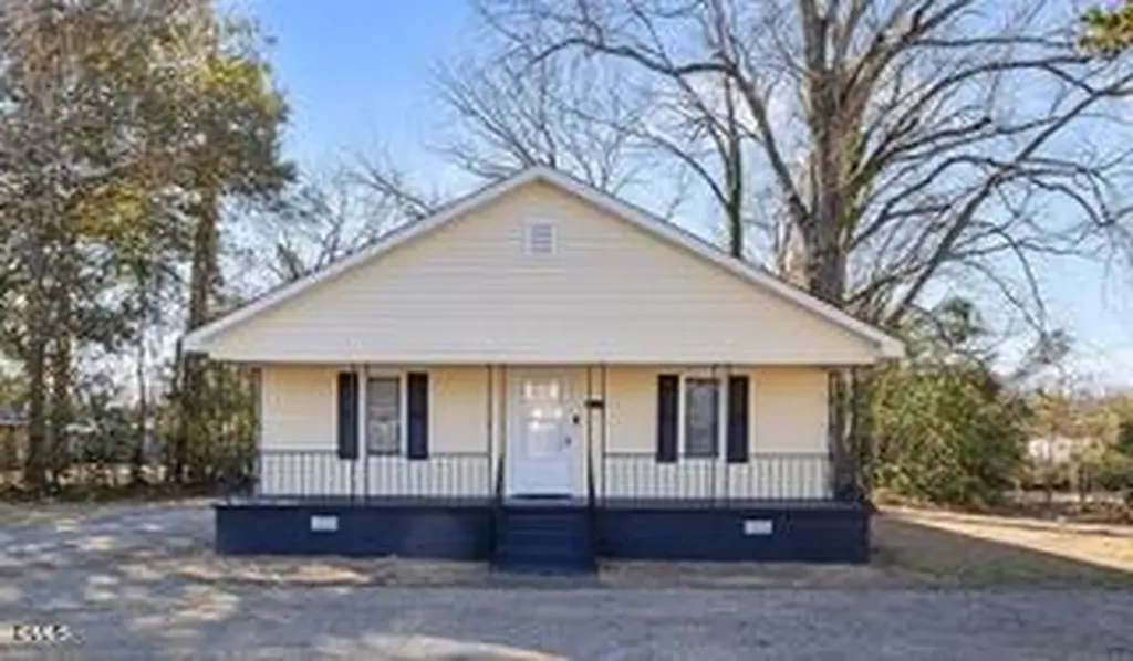 804 E Pine Street Goldsboro NC 27530