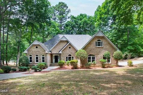 904 Stonecutter Court Raleigh NC 27614
