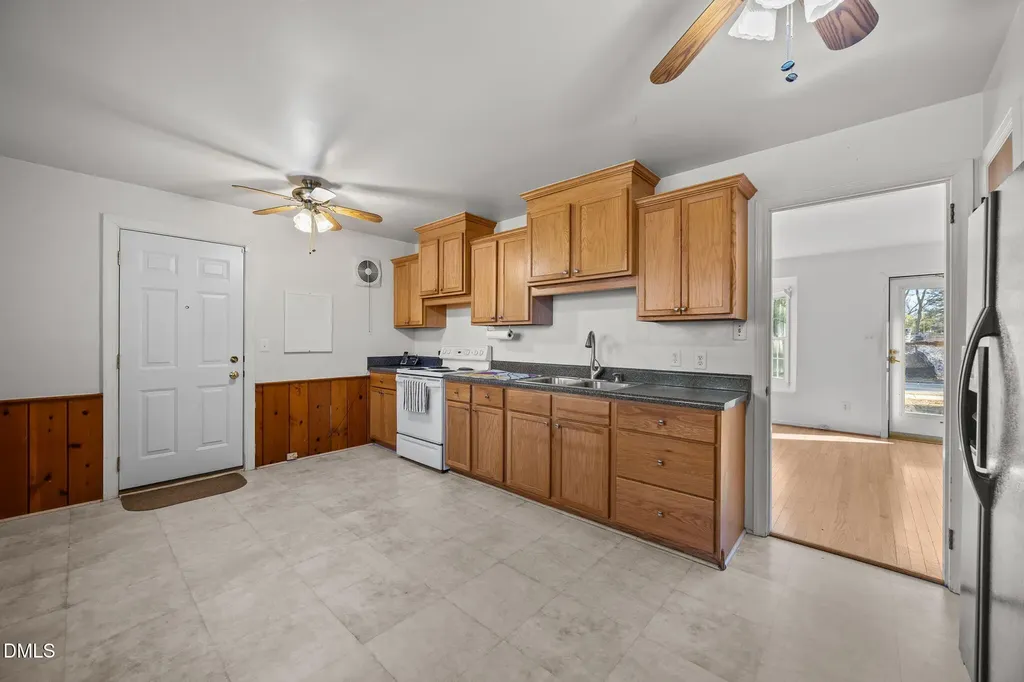 525 Barksdale Drive Raleigh NC 27604