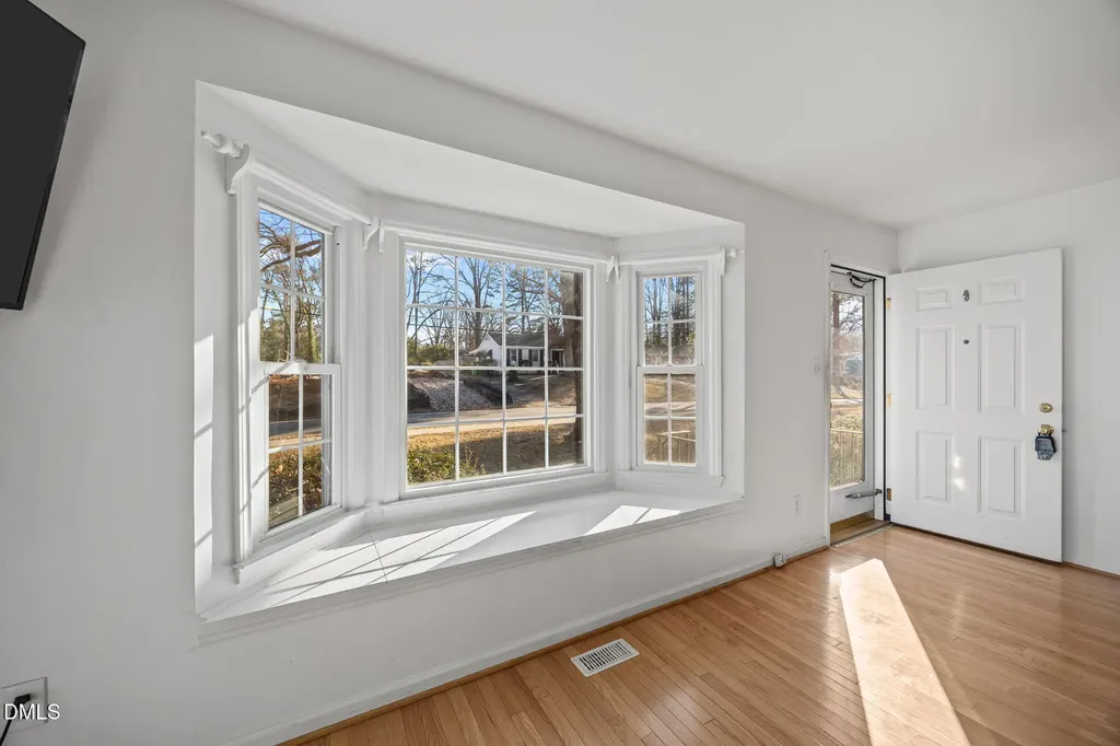 525 Barksdale Drive Raleigh NC 27604