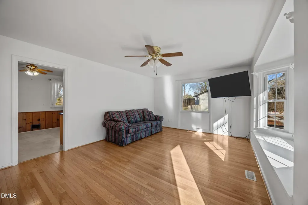 525 Barksdale Drive Raleigh NC 27604