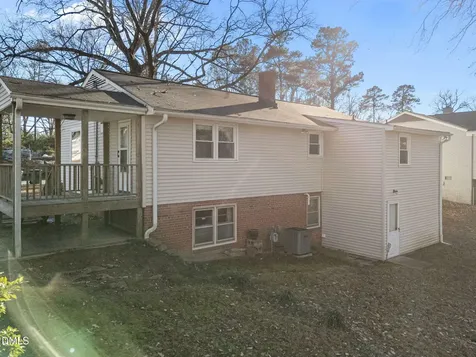 525 Barksdale Drive Raleigh NC 27604