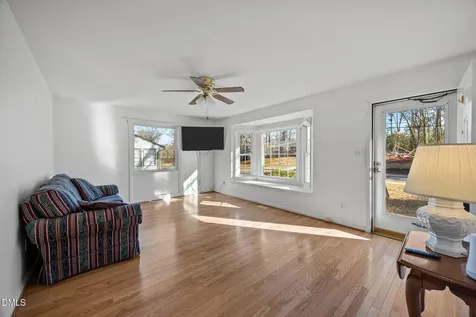 525 Barksdale Drive Raleigh NC 27604
