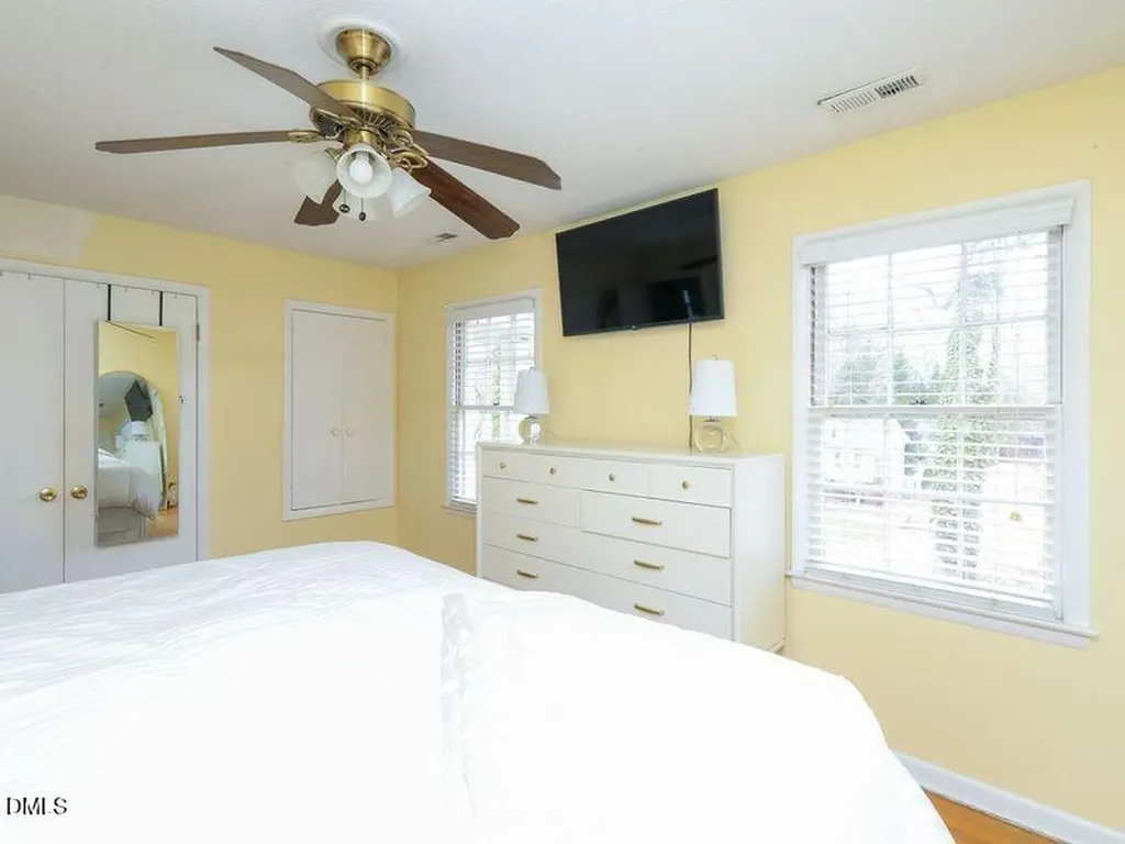 211 Westridge Drive Raleigh NC 27609