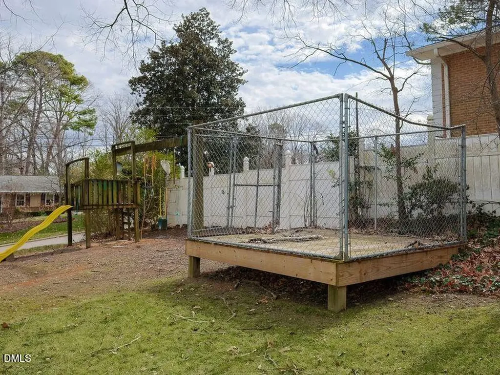 211 Westridge Drive Raleigh NC 27609