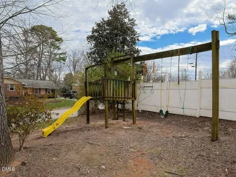211 Westridge Drive Raleigh NC 27609