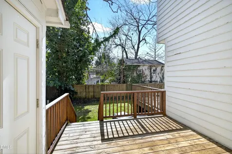 1404 Governors Court Raleigh NC 27604