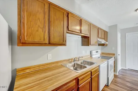 1310 Park Glen Drive Raleigh NC 27610