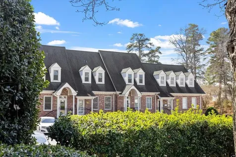 105 Salem Towne Court Apex NC 27502
