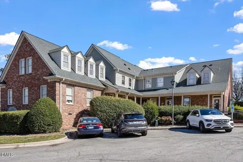 105 Salem Towne Court Apex NC 27502