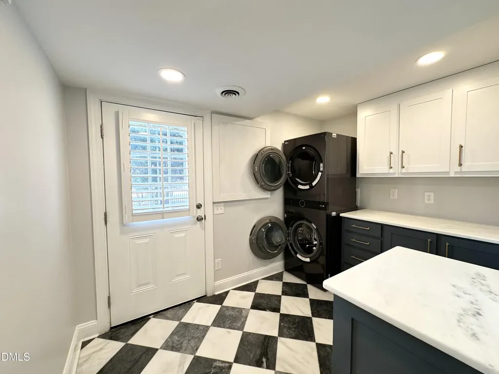 4512 Drexel Drive Raleigh NC 27609