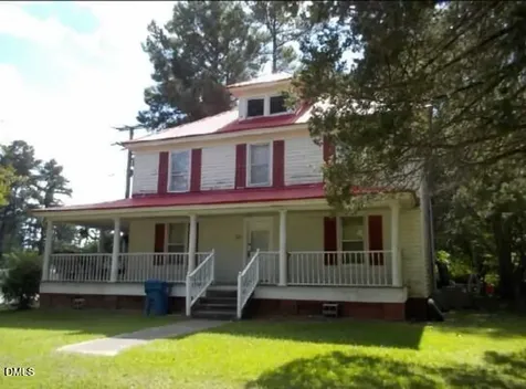 211 S Bank Street Roper NC 27970