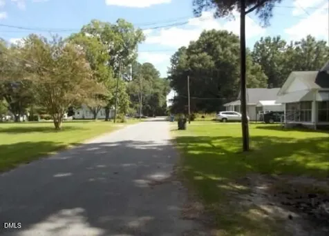 211 S Bank Street Roper NC 27970