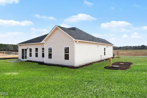 133 Tuscarora Drive La Grange NC 28551