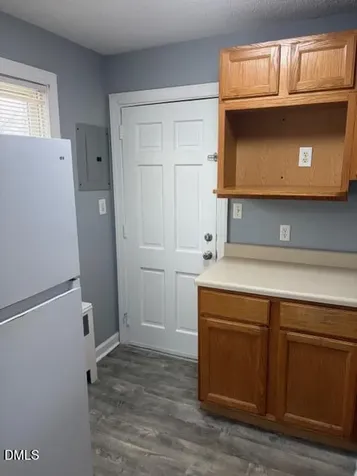 1400 Roslyn Drive Burlington NC 27215